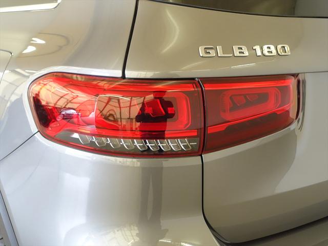 ＧＬＢ ＧＬＢ１８０　ＡＭＧラインパッケージ　３列シート　Ｂｌｕｅｔｏｏｔｈ接続　ＥＴＣ　ＬＥＤヘッドライト　ＴＶ　アイドリングストップ　クルーズコントロール　コネクテッド機能　サイドカメラ　シートヒーター　トランクスルー（31枚目）