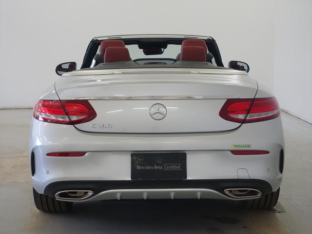 Ｃクラス Ｃ１８０　カブリオレ　スポーツ　Ｂｌｕｅｔｏｏｔｈ接続　ＣＤ　ＤＶＤ再生　ＥＴＣ　ＬＥＤヘッドライト　ＴＶ　アイドリングストップ　クルーズコントロール　シートヒーター　トランクスルー　ナビ　バックモニター　パワーシート　フロアマット（3枚目）