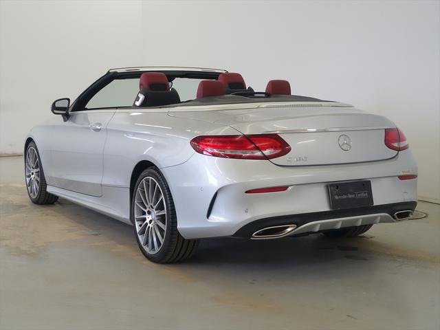 Ｃクラス Ｃ１８０　カブリオレ　スポーツ　Ｂｌｕｅｔｏｏｔｈ接続　ＣＤ　ＤＶＤ再生　ＥＴＣ　ＬＥＤヘッドライト　ＴＶ　アイドリングストップ　クルーズコントロール　シートヒーター　トランクスルー　ナビ　バックモニター　パワーシート　フロアマット（4枚目）