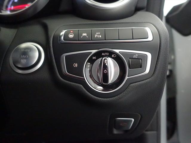 Ｃクラス Ｃ１８０　カブリオレ　スポーツ　Ｂｌｕｅｔｏｏｔｈ接続　ＣＤ　ＤＶＤ再生　ＥＴＣ　ＬＥＤヘッドライト　ＴＶ　アイドリングストップ　クルーズコントロール　シートヒーター　トランクスルー　ナビ　バックモニター　パワーシート　フロアマット（29枚目）