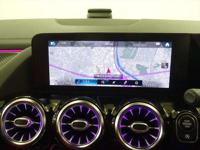 GLAクラス GLA200 d 4МATIC AМGライン AМGレザーエクスクルーシブパッケージ ナビゲーションパッケージ Bluetooth接続 ETC LEDヘッドライト TV アイドリングストップ クルーズコントロール コネクテッド機能 サイドカメラ(10枚目)