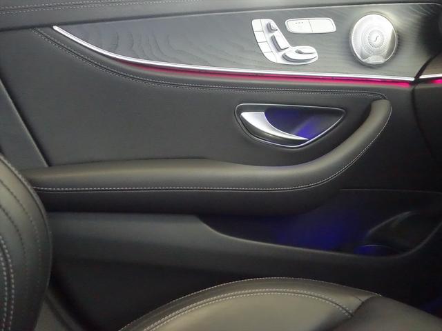 Eクラスステーションワゴン E200 ステーションワゴン スポーツ AMGラインインテリ アパッケージ・エクスクルーシブパッケージ(21枚目)