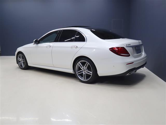 E200 アバンギャルド スポーツ レザーエクスクルーシブパッケージ 2年保証(4枚目)