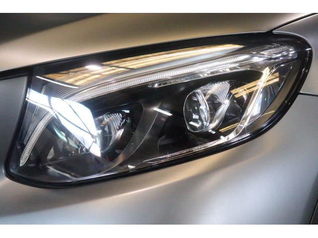 ＧＬＣ ＧＬＣ２２０ｄ　４マチック　ローレウスエディション　限定車　レザーＡＲＴＩＣＯ／ＤＩＮＡＭＩＣＡシート　パノラマサンルーフ　８．４インチワイドナビ　ブルメスターサウンド　レーダーセーフティ　専用エクステリア　ナイトＰ　ＡＭＧエアロ　特別色　２年保証（22枚目）