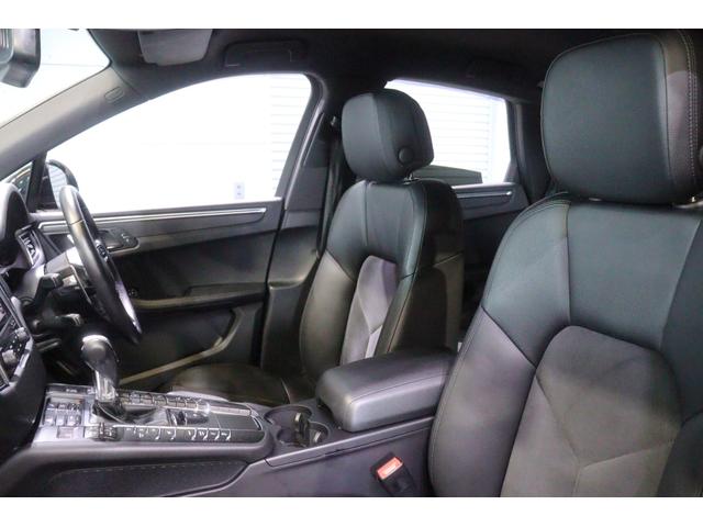マカン マカン　ＭＹ１８　スポーツクロノＰＫＧ　クロノメーター　ＰＡＳＭ　黒半革　ＰＣＭナビ　ＣａｒＰｌａｙ　クルコン　スポーツプラスモード　キセノンヘッドライト　マカンＳ用１９インチアルミ　自動リアゲート　２年保証（27枚目）