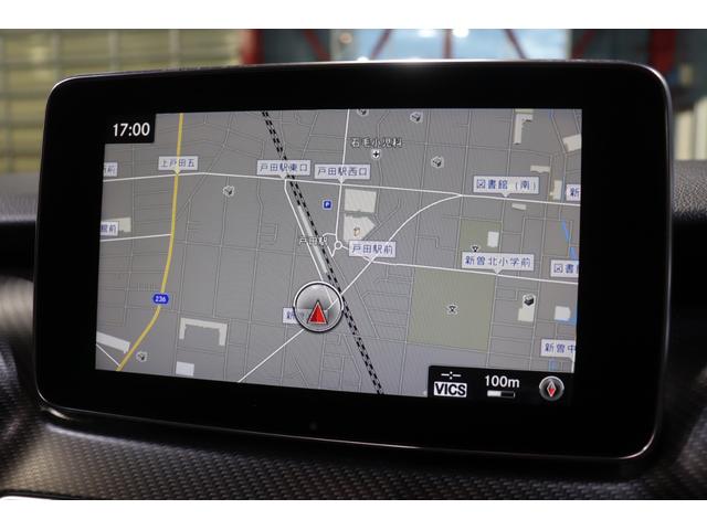 Ｖクラス Ｖ２２０ｄ　アバンギャルド　ロング　ＡＭＧライン　エクスクルーシブシートＰ　黒本革　パノラマサンルーフ　８．４インチワイドナビ　フルセグＴＶ　フリップダウンモニター　ブルメスターサウンド　レーダーセーフティ　アクティブクルコン　３６０カメラ　２年保証（10枚目）