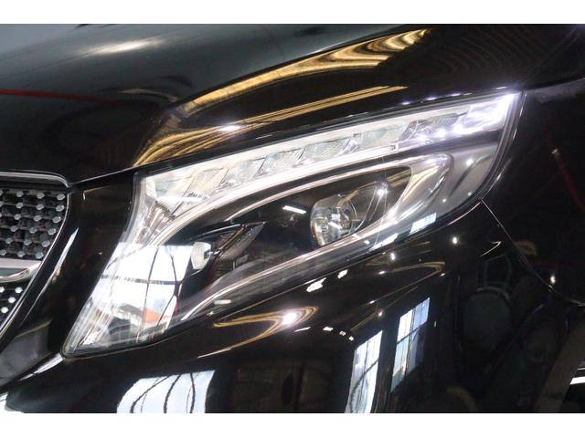 Ｖクラス Ｖ２２０ｄ　アバンギャルド　ロング　ＡＭＧライン　エクスクルーシブシートＰ　黒本革　パノラマサンルーフ　８．４インチワイドナビ　フルセグＴＶ　フリップダウンモニター　ブルメスターサウンド　レーダーセーフティ　アクティブクルコン　３６０カメラ　２年保証（22枚目）