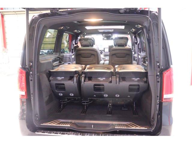 Ｖクラス Ｖ２２０ｄ　アバンギャルド　ロング　ＡＭＧライン　エクスクルーシブシートＰ　黒本革　パノラマサンルーフ　８．４インチワイドナビ　フルセグＴＶ　フリップダウンモニター　ブルメスターサウンド　レーダーセーフティ　アクティブクルコン　３６０カメラ　２年保証（31枚目）