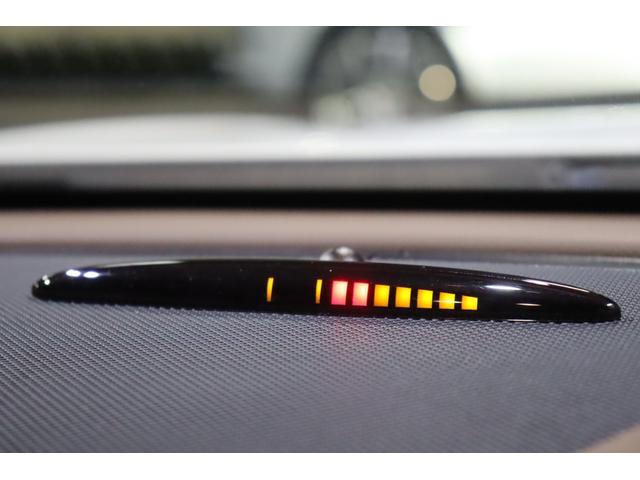 GLAクラス GLA250 4マチック エディション1 230台限定 レーダーセーフティ 専用シート(茶半革) パノラマサンルーフ 7インチワイドナビ アクティブクルコン レーンキープ キセノンライト 専用エクステリア&19インチアルミ 2年保証(12枚目)