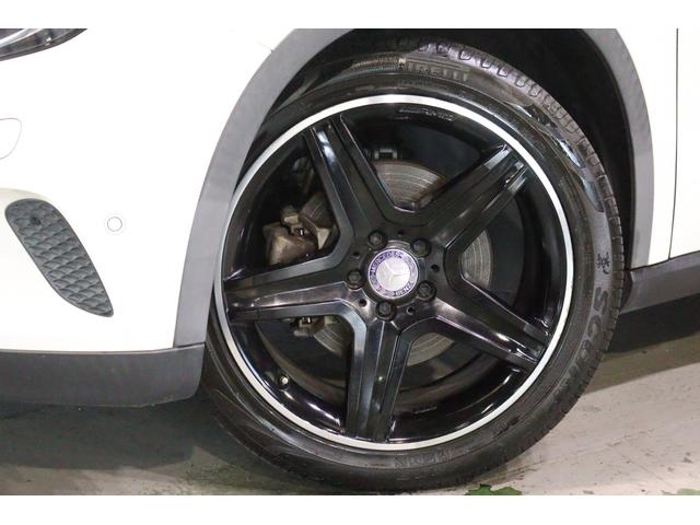 GLAクラス GLA250 4マチック エディション1 230台限定 レーダーセーフティ 専用シート(茶半革) パノラマサンルーフ 7インチワイドナビ アクティブクルコン レーンキープ キセノンライト 専用エクステリア&19インチアルミ 2年保証(20枚目)