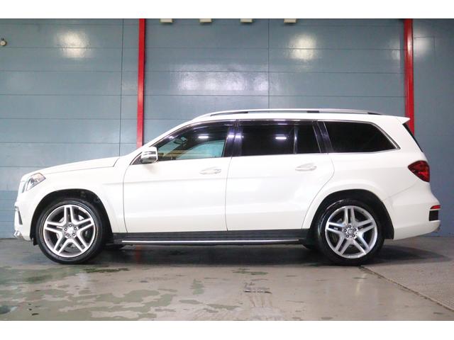 GLクラス GL550 4マチック AMGエクスクルーシブパック 1オナ デジーノインテリア&オーディオ&ビジュアルP 黒革 パノラマSR ACC ワイドナビ リアエンターテイメント 360カメラ ベンチレーター エアサス AMGエアロ&21インチAW 2年保証(4枚目)