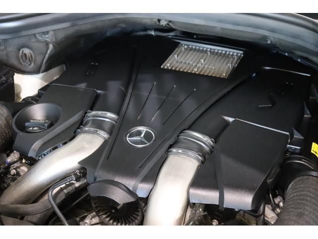 GLクラス GL550 4マチック AMGエクスクルーシブパック 1オナ デジーノインテリア&オーディオ&ビジュアルP 黒革 パノラマSR ACC ワイドナビ リアエンターテイメント 360カメラ ベンチレーター エアサス AMGエアロ&21インチAW 2年保証(19枚目)