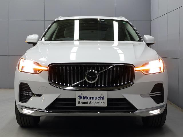 XC60 アルティメット B5 AWD サンルーフ アダプティブクルーズ スマートキー 白レザーシート シートヒーター シートエアコン ステアリングヒーター 純正ナビ ETC Bluetooth ドラレコ 全方位カメラ パワーリアゲート(3枚目)