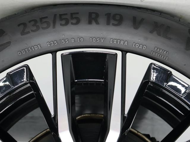 XC60 アルティメット B5 AWD サンルーフ アダプティブクルーズ スマートキー 白レザーシート シートヒーター シートエアコン ステアリングヒーター 純正ナビ ETC Bluetooth ドラレコ 全方位カメラ パワーリアゲート(8枚目)