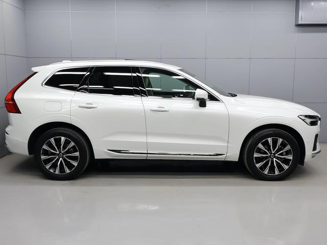 XC60 アルティメット B5 AWD サンルーフ アダプティブクルーズ スマートキー 白レザーシート シートヒーター シートエアコン ステアリングヒーター 純正ナビ ETC Bluetooth ドラレコ 全方位カメラ パワーリアゲート(56枚目)