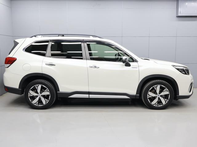 フォレスター アドバンス　１８インチＡＷ　電動テールゲート　Ｄインナーミラー　ルーフレール　アイサイトｖｅｒ３　１オナ　ナビ／ＴＶ　ＰＷシート　前後席ヒータ　茶革シート　前カメラ　左サイドカメラ　Ｂカメラ　ＡＷＤ　ＥＴＣ２．０（58枚目）