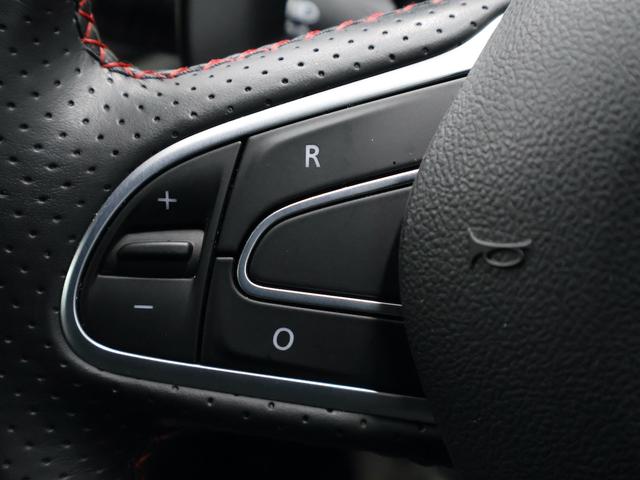 メガーヌ ルノー スポール LEDヘッドライト スマートキー クルーズコントロール シートヒーター ETC Bluetooth ブラインードスポットモニター バックカメラ 前後コーナーセンサー USB スペアキー(12枚目)