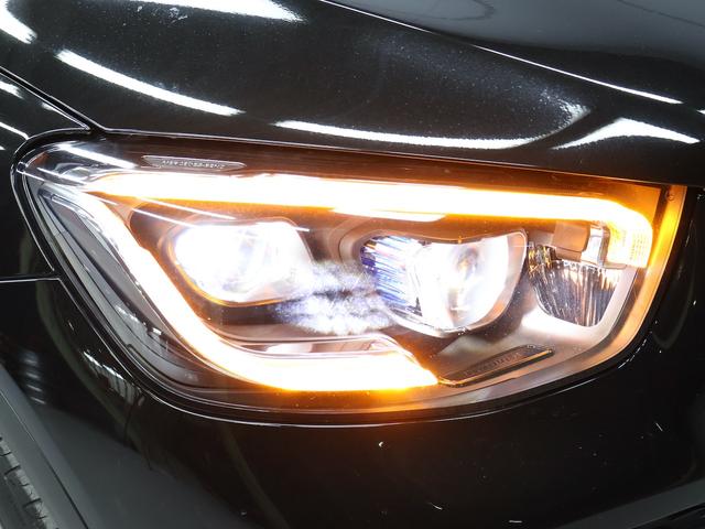 GLC GLC300 4マチック AMGライン 1オ-ナ- サンルーフ スマートキー ACC レザーシート シートヒーター メモリー機能付き電動シート 純正ナビ Bluetooth ETC 全周囲カメラ オートテールゲート 記録簿 スペアキーあり(4枚目)