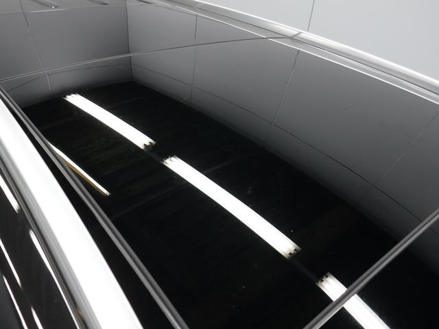 GLC GLC300 4マチック AMGライン 1オ-ナ- サンルーフ スマートキー ACC レザーシート シートヒーター メモリー機能付き電動シート 純正ナビ Bluetooth ETC 全周囲カメラ オートテールゲート 記録簿 スペアキーあり(6枚目)