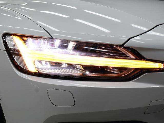 S60 T5 インスクリプション 19インチAW サンルーフ 360°カメラ LKA BSM 前後ドラレコ ACC HUD 前後席ヒーター 前席ベンチレーション 前席Pシート スマキー ナビTV 記録簿 ETC2.0 パークアシスト(4枚目)