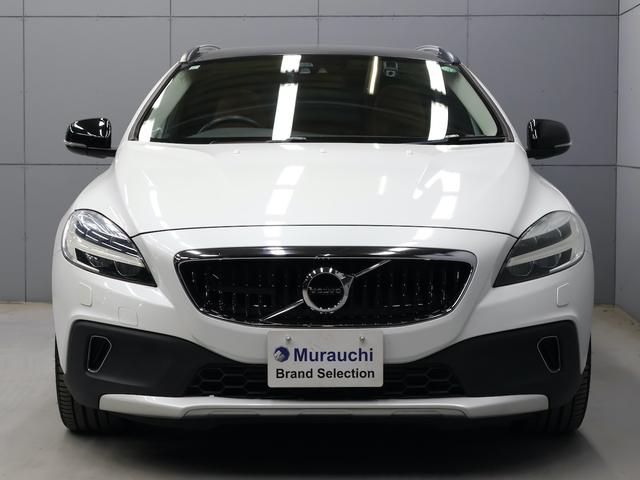 V40 クロスカントリー T5 AWD サマム ガラスルーフ 純正HDDナビ フルセグ CD DVD Bluetooth USB バックカメラ LEDヘッドライト スマートキー プッシュスタート 衝突軽減ブレーキ レーダークルーズ スペアキー(48枚目)
