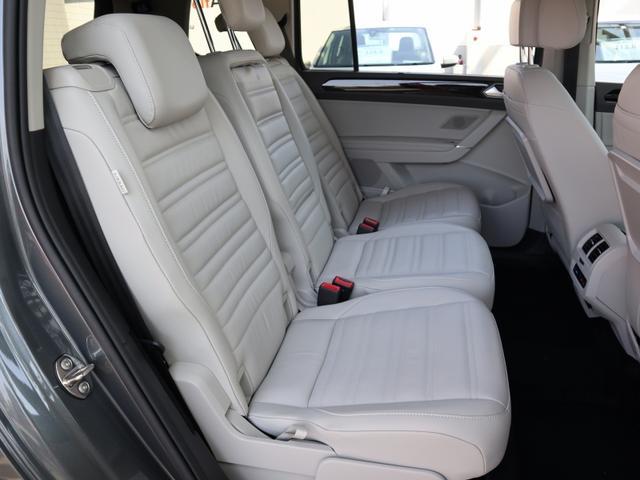 TDI プレミアム 認定中古車 禁煙車 1オーナー ベージュレザーシート サンルーフ 限定車 電動リヤゲート シートヒーター 純正ナビ ETC バックカメラ付き(14枚目)