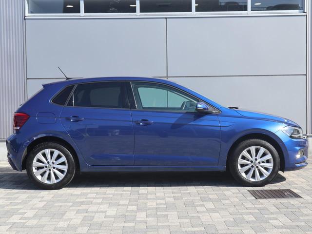 ポロ TSIハイライン App-Connect LEDヘッドライト ACC 障害物センサー 純正ナビ ETC バックカメラ ETC USB CD/DVD ISOFIX スマートエントリー デイライト 認定中古車保証付き(8枚目)