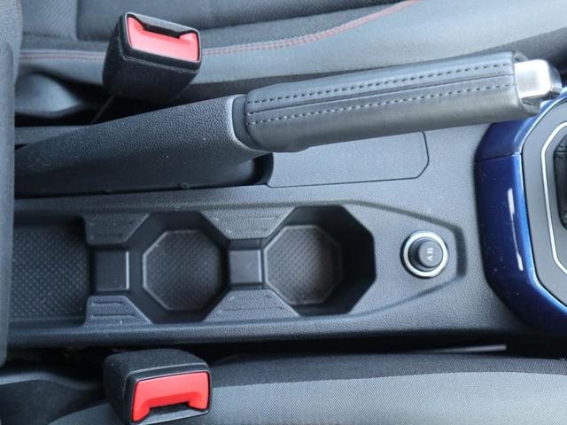 ポロ TSIハイライン App-Connect LEDヘッドライト ACC 障害物センサー 純正ナビ ETC バックカメラ ETC USB CD/DVD ISOFIX スマートエントリー デイライト 認定中古車保証付き(26枚目)