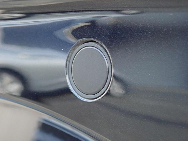 ポロ TSIスタイル App-Connect IQLEDヘッドライト ACC 障害物センサー 純正ナビ ETC バックカメラ ETC USB ISOFIX スマートエントリー 認定中古車保証付き(16枚目)