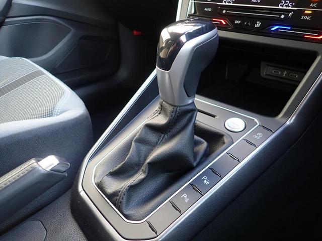 ポロ TSIスタイル App-Connect IQLEDヘッドライト ACC 障害物センサー 純正ナビ ETC バックカメラ ETC USB ISOFIX スマートエントリー 認定中古車保証付き(23枚目)