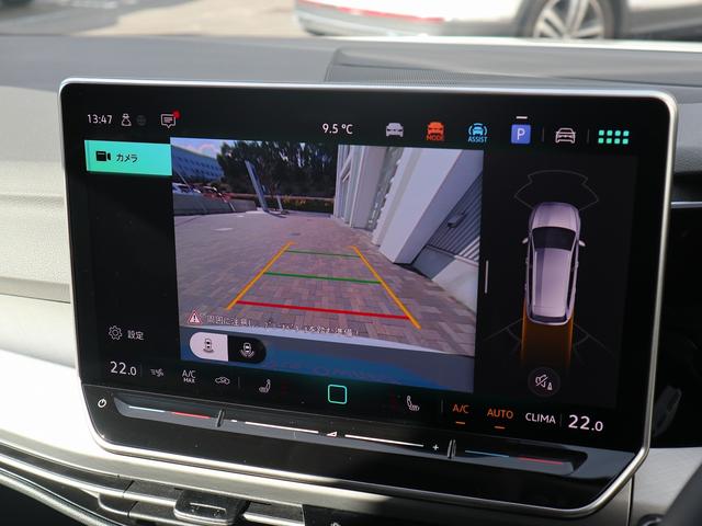 �o�b�N�J�����ƃp�[�N�f�B�X�^���X�R���g���[���B�O��o���p�[�ɐݒu���ꂽ�Z���T�[����Q�������m����ƃZ���T�[�������B