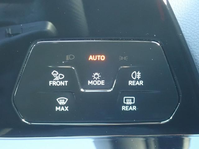 �w�b�h���C�g�̓^�b�`�R���g���[�����@�w��ŐG��邱�Ƃɂ�葀��\