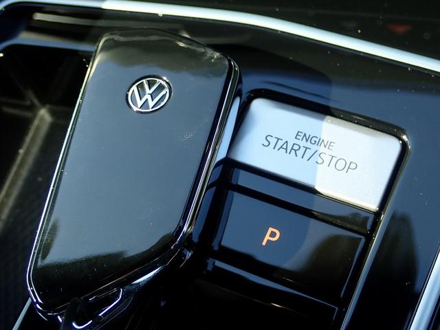 �X�}�[�g�G���g���[���X�^�[�g�V�X�e���F�L�[�𑀍삷�邱�ƂȂ��h�A���b�N�̍쓮������G���W���̎n����~���\�ł�