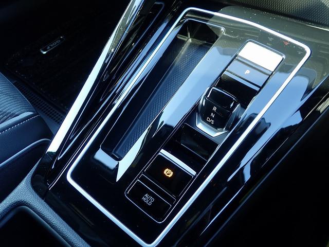 �o�����W�Ɨ��^�Z���N�^���o�[�B�ǂ̃M�A�|�W�V����������o�����W�֐؂�ւ��邱�Ƃ��\�ł��B�G���N�g���j�b�N�p�[�L���O�u���[�L�ɂ̓I�[�g�z�[���h�@�\��������Ă��܂��B