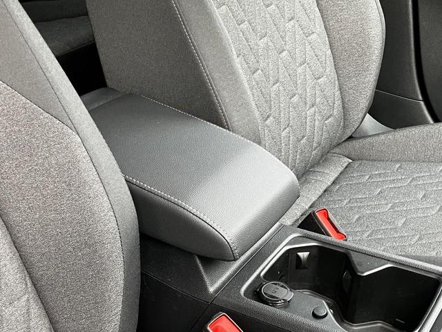 ゴルフヴァリアント ｅＴＳＩ　アクティブ　認定中古車（21枚目）