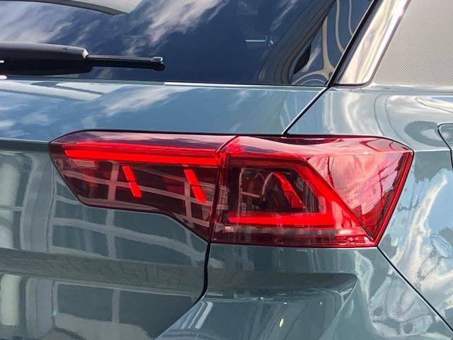 Ｔ－ロック ＴＤＩ　Ｒライン　ブラックスタイル　認定中古車（8枚目）