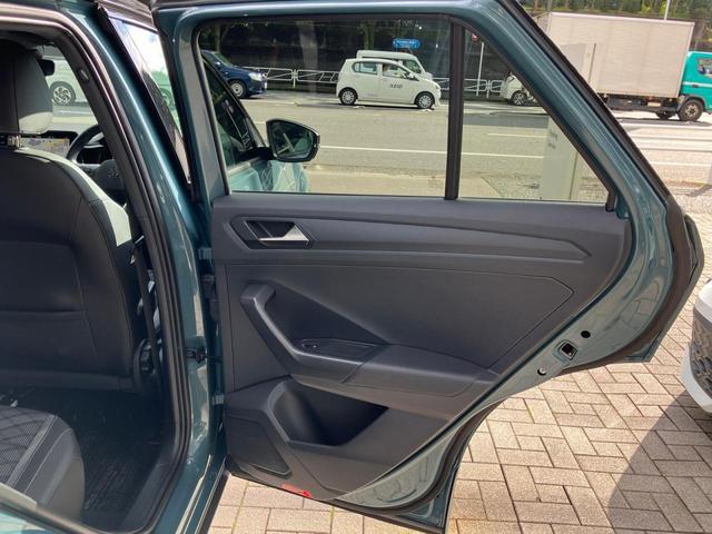 Ｔ－ロック ＴＤＩ　Ｒライン　ブラックスタイル　認定中古車（47枚目）