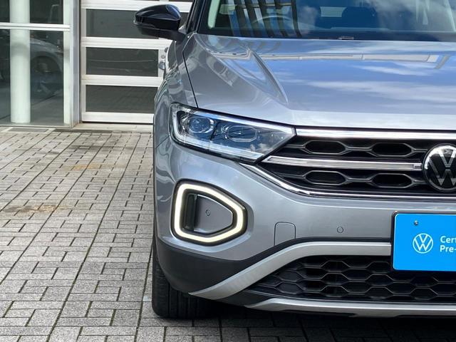 Ｔ－ロック ＴＳＩ　スタイル　認定中古車革シート　ＩＱライト　トラベルアシスト　ＡＣＣ（4枚目）