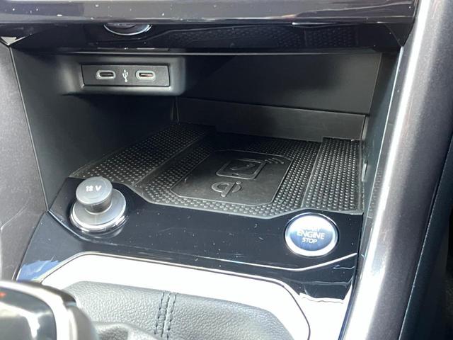 Ｔ－ロック ＴＳＩ　スタイル　認定中古車革シート　ＩＱライト　トラベルアシスト　ＡＣＣ（25枚目）