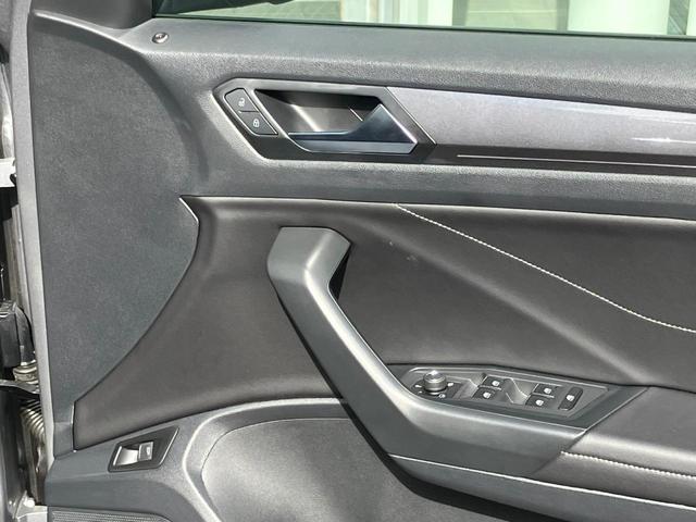 Ｔ－ロック ＴＳＩ　スタイル　認定中古車革シート　ＩＱライト　トラベルアシスト　ＡＣＣ（39枚目）