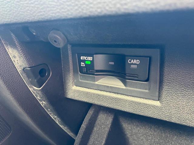 アルテオン ＴＳＩ　４モーション　Ｒラインアドバンス　認定中古車（23枚目）