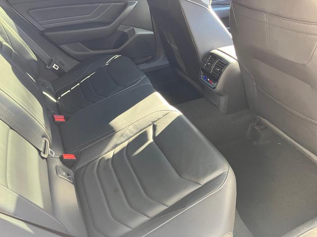 アルテオン ＴＳＩ　４モーション　Ｒラインアドバンス　認定中古車（37枚目）