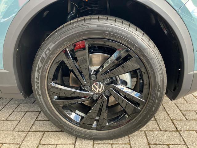 �P�W�C���`�̃u���b�N�X�^�C���A���~�z�C�[���𑕔��B�X�^�C���b�V���ȊO�ς����o���܂��B