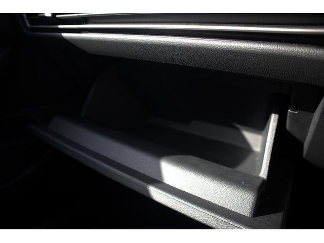 ゴルフ eTSIアクティブ プラチナムエディション 禁煙車 認定中古車 IQライト ACC コーナーセンサー デジタルメーター スマートフォンワイヤレスチャージ トラベルアシスト アップコネクト 後方死角検知機能(29枚目)