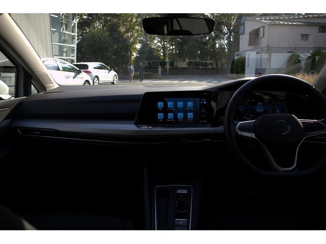 ゴルフ eTSIアクティブ プラチナムエディション 禁煙車 認定中古車 IQライト ACC コーナーセンサー デジタルメーター スマートフォンワイヤレスチャージ トラベルアシスト アップコネクト 後方死角検知機能(31枚目)