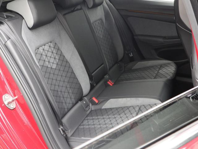 ゴルフヴァリアント ｅＴＳＩ　Ｒライン　禁煙車　認定中古車　ＩＱライト　ＡＣＣ　コーナーセンサー　デジタルメーター　スマートフォンワイヤレスチャージ　トラベルアシスト　アップコネクト　後方死角検知機能（40枚目）