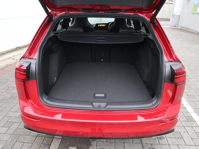 ゴルフヴァリアント ｅＴＳＩ　Ｒライン　禁煙車　認定中古車　ＩＱライト　ＡＣＣ　コーナーセンサー　デジタルメーター　スマートフォンワイヤレスチャージ　トラベルアシスト　アップコネクト　後方死角検知機能（44枚目）