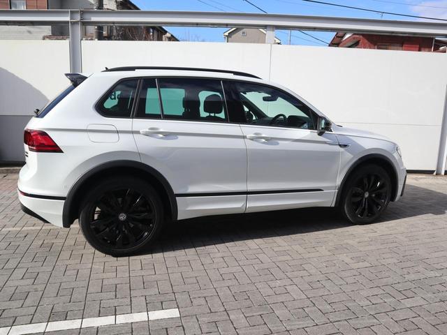 ティグアン ＴＤＩ　４モーション　Ｒライン　ブラックスタイル　認定中古車（12枚目）