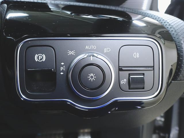 Aクラス A180 スタイル AMGレザーエクスクルーシブパッケージ AMGライン レーダーセーフティーパッケージ ナビゲーションパッケージ Bluetooth接続 ETC LEDヘッドライト TV アイドリングストップ(20枚目)