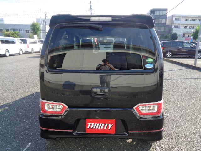 ハイブリッドFZ マイルドハイブリッド スマートキー プッシュスタート ビルトインETC ケンウッドナビ TV 運転席シートヒーター アイドリングストップ LEDヘッドライト オートライト 純正バイザー・フロアマット(7枚目)